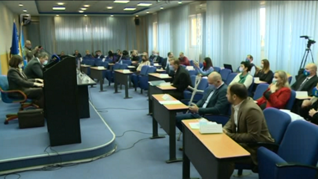 Ko je vlast u Tuzlanskome kantonu?